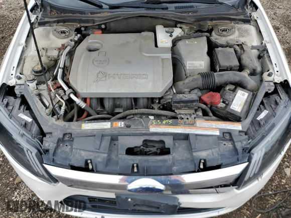 2010 Ford Fusion Hybrid z VIN 3FADP0L38AR170570, wystawiony jako Copart lot #53788455 z przebiegiem 127 407 mil mil oraz Szkoda całkowita • Salvage title. Historia ofert i sprzedaży dostępna na DreamBid. Obrazek 11.