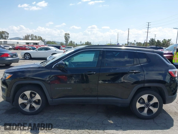 2017 Jeep Compass Latitude с VIN 3C4NJCBB1HT658802, выставлен на аукционе IAAI как лот 41957385 с пробегом 102 733 миль миль и . История ставок и продаж доступна на DreamBid. Изображение 14.