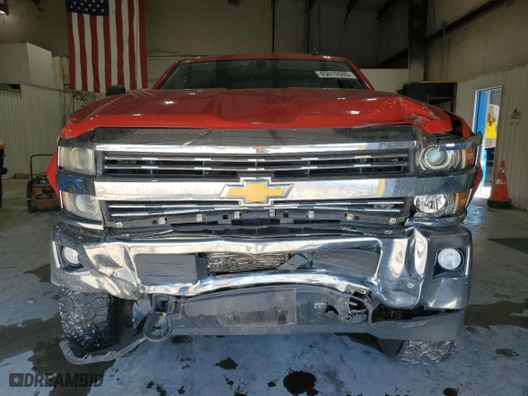 2015 Chevrolet Silverado 3500HD Built After Aug 14 LTZ with VIN 1GC4K0C87FF117061, listed as a Copart auction lot 45010535 with 242,759 mi miles and Salvage Title. Bid and sale history available at carsss.com. Image 5.