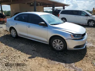 2014 Volkswagen Jetta S with VIN 3VW2K7AJ1EM289975, listed as a Copart auction lot 65003635 with 135,286 mi miles and Clean title. Bid and sale history available at DreamBid. Image 4.