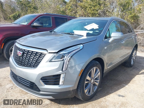 2025 Cadillac XT5 FWD Premium Luxury with VIN 1GYKNCRS1SZ120351, listed as a IAAI auction lot 41334881 with 4,915 mi miles. Bid and sale history available at carsss.com. Image 17.
