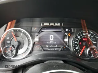 2022 Ram 1500 Lone Star with VIN 1C6RREFM5NN452323, listed as a Copart auction lot 68481844 with 43,298 mi miles and Non repairable. Bid and sale history available at DreamBid. Image 9.
