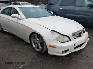 2006 Mercedes-Benz CLS-Class with VIN WDDDJ75X76A054546, listed as a IAAI auction lot 41872515 with 120,115 mi miles. Bid and sale history available at carsss.com. Image 1.