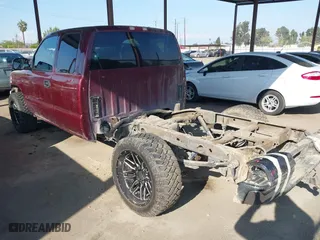 2002 Chevrolet Silverado 1500 LS with VIN 2GCEC19V721427846, listed as a IAAI auction lot 41870706 with 1 mi miles. Bid and sale history available at carsss.com. Image 3.