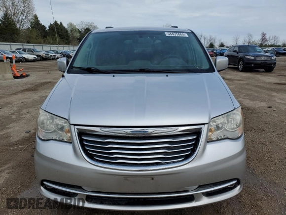 2011 Chrysler Town & Country Touring z VIN 2A4RR5DG9BR720174, wystawiony jako Copart lot #54435885 z przebiegiem 168 089 mil mil oraz Szkoda całkowita • Salvage title. Historia ofert i sprzedaży dostępna na DreamBid. Obrazek 5.
