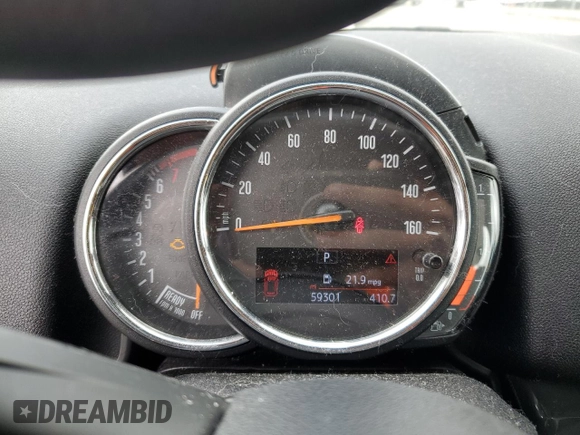 2018 MINI Countryman Cooper with VIN WMZYS7C35J3E08072, listed as a Copart auction lot 51162505 with 59,301 mi miles and Salvage title. Bid and sale history available at DreamBid. Image 9.