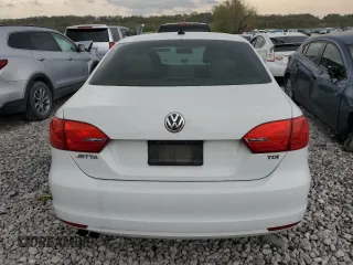 2014 Volkswagen Jetta TDI w/Premium/Nav with VIN 3VWLL7AJ2EM415889, listed as a Copart auction lot 53643425 with 174,183 mi miles and Salvage title. Bid and sale history available at DreamBid. Image 6.