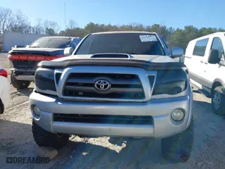 2009 Toyota Tacoma with VIN 5TELU42N09Z596810, listed as a IAAI auction lot 41673552 with 169,044 mi miles. Bid and sale history available at carsss.com. Image 12.