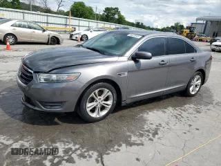 2014 Ford Taurus SEL z VIN 1FAHP2E80EG174910, wystawiony jako Copart lot #56070945 z przebiegiem 147 201 mil mil oraz Szkody całkowita. Historia ofert i sprzedaży dostępna na DreamBid. Obrazek 1.