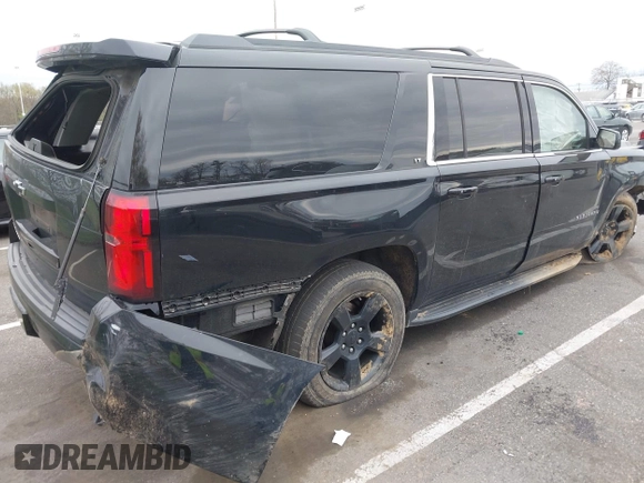 2018 Chevrolet Suburban LT z VIN 1GNSKHKC7JR382685, wystawiony jako IAAI lot #42077286 z przebiegiem 137 206 mil mil oraz . Historia ofert i sprzedaży dostępna na DreamBid. Obrazek 4.
