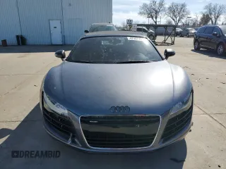 2011 Audi R8 z VIN WUASUAFG9BN002572, wystawiony jako Copart lot #47427785 z przebiegiem 51 113 mil mil oraz Szkoda całkowita • Salvage title. Historia ofert i sprzedaży dostępna na DreamBid. Obrazek 5.