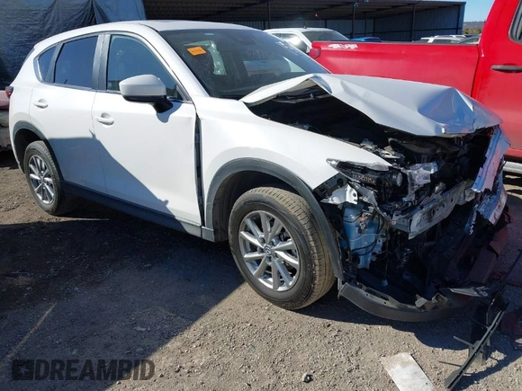 2022 Mazda CX-5 2.5 S Preferred Package with VIN JM3KFBCMXN1618680, listed as a IAAI auction lot 41686087 with 35,759 mi miles. Bid and sale history available at carsss.com. Image 1.