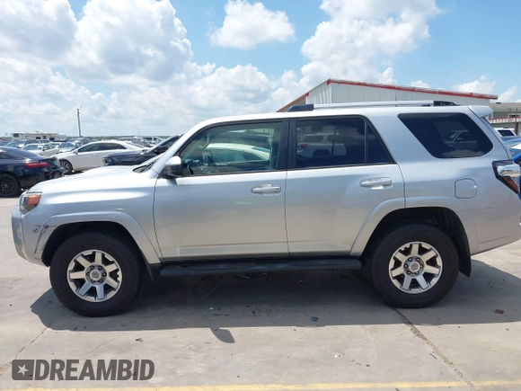 2016 Toyota 4Runner Limited with VIN JTEBU5JR3G5356698, listed as a IAAI auction lot 42568081 with 137,911 mi miles and . Bid and sale history available at DreamBid. Image 14.