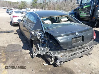 2004 Nissan Maxima SE z VIN 1N4BA41E64C893745, wystawiony jako IAAI lot #41675717 z przebiegiem Nie podano mil oraz . Historia ofert i sprzedaży dostępna na DreamBid. Obrazek 3.
