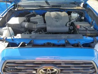 2021 Toyota Tacoma 4WD SR5 with VIN 3TMDZ5BN6MM112690, listed as a Copart auction lot 47038895 with 99,860 mi miles and Salvage Title. Bid and sale history available at carsss.com. Image 11.