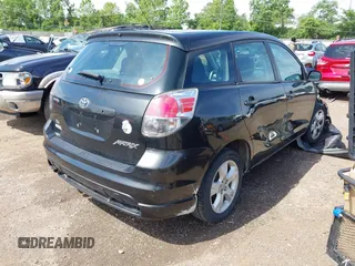 2006 Toyota Matrix STD z VIN 2T1KR32E26C600672, wystawiony jako IAAI lot #42278737 z przebiegiem 132 615 mil mil oraz . Historia ofert i sprzedaży dostępna na DreamBid. Obrazek 4.