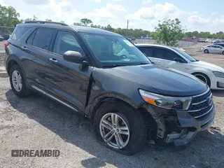 2020 Ford Explorer XLT with VIN 1FMSK7DH8LGC56664, listed as a IAAI auction lot 41934310 with 75,977 mi miles. Bid and sale history available at carsss.com. Image 1.