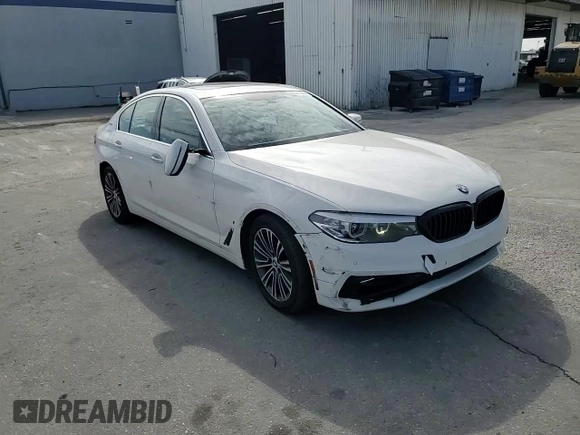 2018 BMW 5 Series 530e with VIN WBAJA9C52JB249643, listed as a Copart auction lot 43581825 with 91,561 mi miles and Salvage title. Bid and sale history available at DreamBid. Image 11.