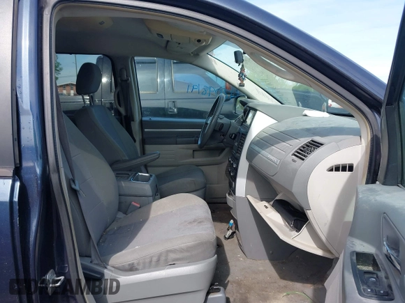 2008 Dodge Grand Caravan SXT with VIN 1D8HN54P58B158151, listed as a IAAI auction lot 42098191 with 219,722 mi miles and . Bid and sale history available at DreamBid. Image 5.