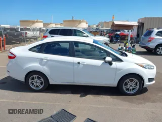 2017 Ford Fiesta SE с VIN 3FADP4BJ4HM130811, выставлен на аукционе IAAI как лот 42131967 с пробегом 112 464 миль миль и . История ставок и продаж доступна на DreamBid. Изображение 13.