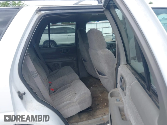 2000 Chevrolet Blazer LT с VIN 1GNDT13W1Y2366880, выставлен на аукционе IAAI как лот 42282543 с пробегом 245 806 миль миль и . История ставок и продаж доступна на DreamBid. Изображение 8.