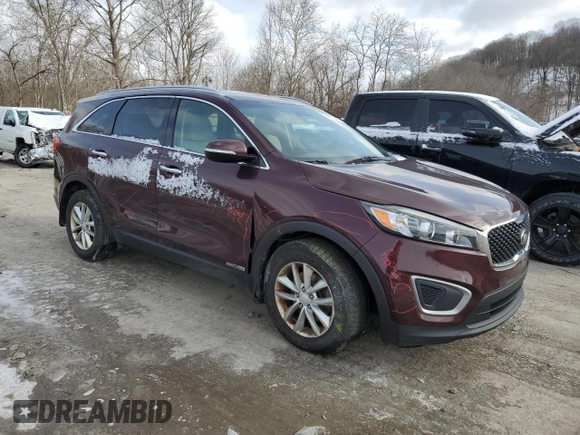 2016 Kia Sorento LX z VIN 5XYPGDA55GG114138, wystawiony jako Copart lot #45739435 z przebiegiem 100 010 mil mil oraz Szkoda całkowita • Salvage title. Historia ofert i sprzedaży dostępna na DreamBid. Obrazek 4.