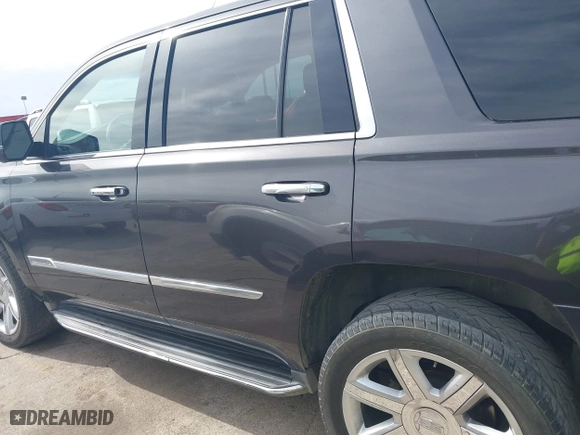 2015 Cadillac Escalade Luxury with VIN 1GYS3MKJ6FR643190, listed as a IAAI auction lot 41689594 with 134,682 mi miles. Bid and sale history available at carsss.com. Image 14.