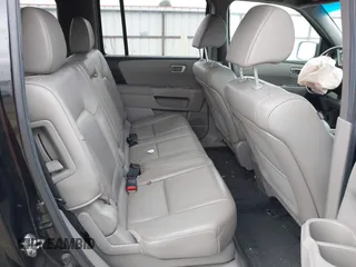 2013 Honda Pilot EX-L with VIN 5FNYF4H58DB005494, listed as a IAAI auction lot 41852002 with 129,904 mi miles. Bid and sale history available at carsss.com. Image 8.