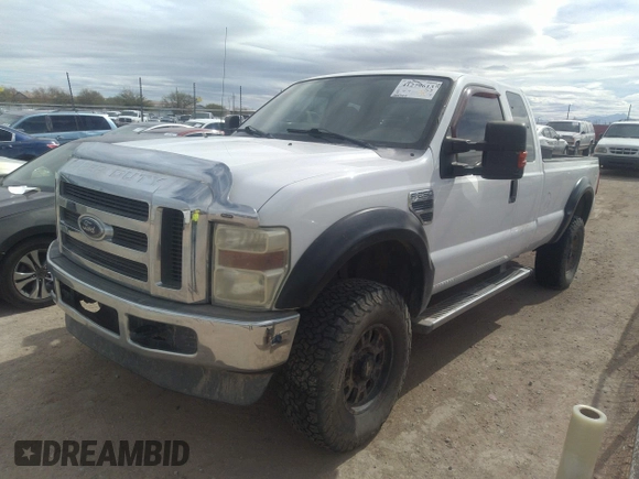2008 Ford Super Duty F-250 SRW XL with VIN 1FTSX21538EE24913, listed as a IAAI auction lot 41279613 with 288,360 mi miles. Bid and sale history available at carsss.com. Image 2.