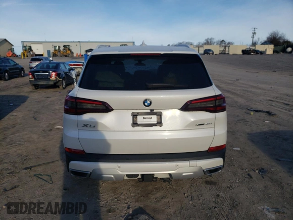 2021 BMW X5 xDrive40i with VIN 5UXCR6C05M9G48325, listed as a Copart auction lot 37308583 with 0 mi miles. Bid and sale history available at carsss.com. Image 6.