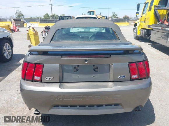 2002 Ford Mustang GT Deluxe with VIN 1FAFP45X02F157407, listed as a IAAI auction lot 42628017 with 104,068 mi miles and . Bid and sale history available at DreamBid. Image 16.