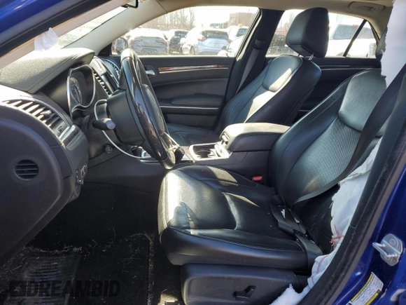 2019 Chrysler 300 Limited with VIN 2C3CCAKG9KH722784, listed as a Copart auction lot 46051835 with 43,364 mi miles and Salvage Title. Bid and sale history available at carsss.com. Image 7.