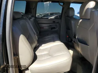 2006 Chevrolet Suburban LT with VIN 3GNEC16Z56G117951, listed as a Copart auction lot 46730485 with 166,994 mi miles and Salvage Title. Bid and sale history available at carsss.com. Image 11.