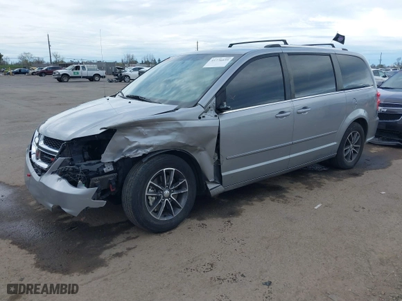 2017 Dodge Grand Caravan SXT with VIN 2C4RDGCG1HR664032, listed as a IAAI auction lot 41776039 with 170,296 mi miles. Bid and sale history available at carsss.com. Image 18.