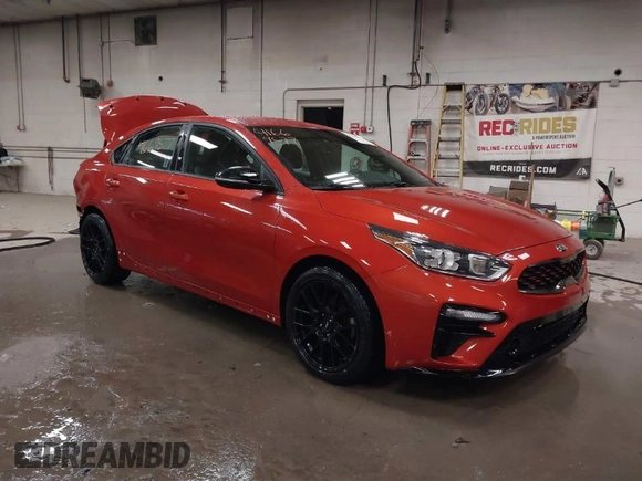 2020 Kia Forte GT-Line with VIN 3KPF34AD1LE239613, listed as a IAAI auction lot 41619577 with 80,480 mi miles. Bid and sale history available at carsss.com. Image 1.