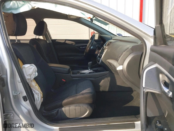 2018 Nissan Altima 2.5 SL with VIN 1N4AL3AP5JC264698, listed as a IAAI auction lot 41018548 with 84,197 mi miles. Bid and sale history available at carsss.com. Image 5.