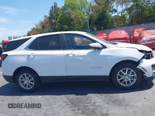 2022 Chevrolet Equinox LT with VIN 3GNAXKEV8NL106777, listed as a IAAI auction lot 42013199 with 52,863 mi miles. Bid and sale history available at carsss.com. Image 14.