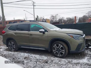 2023 Subaru Ascent Limited z VIN 4S4WMAUD0P3404678, wystawiony jako IAAI lot #41191121 z przebiegiem 27 840 mil mil oraz . Historia ofert i sprzedaży dostępna na DreamBid. Obrazek 13.