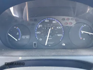 1997 Honda Civic DX z VIN 2HGEJ6528VH583518, wystawiony jako IAAI lot #41388173 z przebiegiem 250 513 mil mil oraz . Historia ofert i sprzedaży dostępna na DreamBid. Obrazek 7.