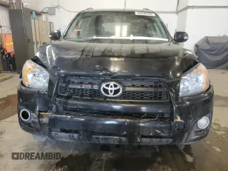 2011 Toyota RAV4 Sport z VIN 2T3RF4DV5BW117557, wystawiony jako Copart lot #42638765 z przebiegiem 148 095 mil mil oraz Szkoda całkowita • Salvage title. Historia ofert i sprzedaży dostępna na DreamBid. Obrazek 5.