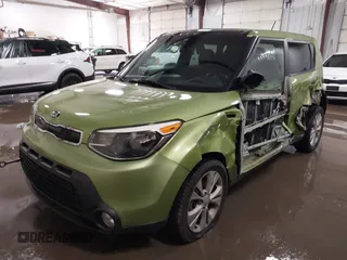 2015 Kia Soul + with VIN KNDJP3A57F7774967, listed as a IAAI auction lot 41376725 with 71,284 mi miles. Bid and sale history available at carsss.com. Image 18.