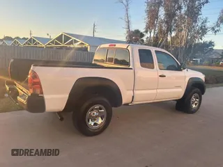 2013 Toyota Tacoma PreRunner with VIN 5TFTU4GN5DX036659, listed as a Copart auction lot 83690354 with 82,691 mi miles and Clean Title. Bid and sale history available at carsss.com. Image 4.