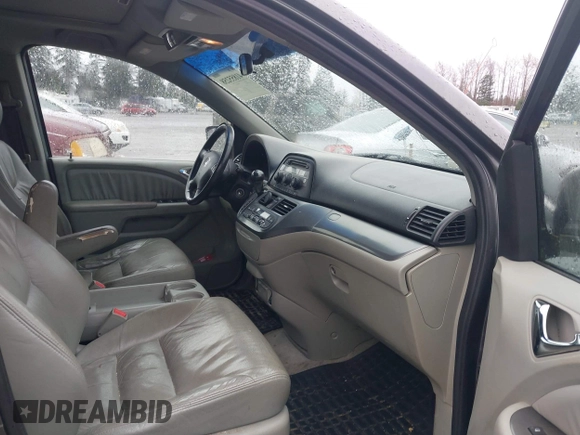 2007 Honda Odyssey EX-L z VIN 5FNRL38687B462147, wystawiony jako IAAI lot #41855258 z przebiegiem 272 015 mil mil oraz . Historia ofert i sprzedaży dostępna na DreamBid. Obrazek 5.