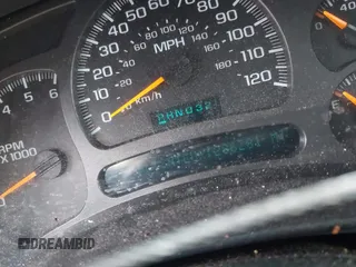 2004 Chevrolet Suburban LT z VIN 1GNFK16T84J170724, wystawiony jako IAAI lot #41968221 z przebiegiem 286 281 mil mil oraz . Historia ofert i sprzedaży dostępna na DreamBid. Obrazek 15.