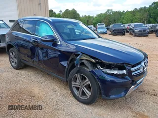 2018 Mercedes-Benz GLC 300 z VIN WDC0G4KB9JV054848, wystawiony jako IAAI lot #42141942 z przebiegiem 83 475 mil mil oraz . Historia ofert i sprzedaży dostępna na DreamBid. Obrazek 1.