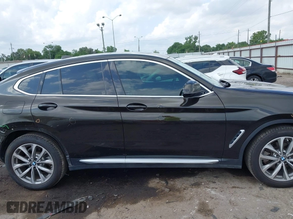 2019 BMW X4 xDrive30i с VIN 5UXUJ3C57KLG53175, выставлен на аукционе IAAI как лот 42087784 с пробегом 91 709 миль миль и . История ставок и продаж доступна на DreamBid. Изображение 14.