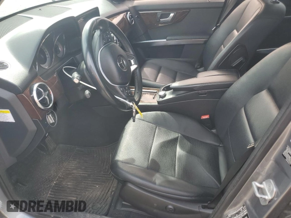 2013 Mercedes-Benz GLK 350 with VIN WDCGG8JB9DG062173, listed as a Copart auction lot 55040055 with 149,874 mi miles and Non Repairable. Bid and sale history available at DreamBid. Image 7.