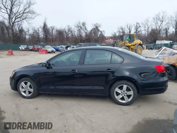 2012 Volkswagen Jetta TDI w/Premium with VIN 3VWLL7AJXCM073394, listed as a IAAI auction lot 41602574 with 159,668 mi miles and . Bid and sale history available at DreamBid. Image 14.
