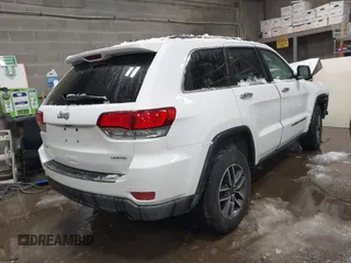 2022 Jeep Grand Cherokee Limited z VIN 1C4RJFBG8NC165785, wystawiony jako IAAI lot #41608703 z przebiegiem 24 597 mil mil oraz . Historia ofert i sprzedaży dostępna na DreamBid. Obrazek 4.