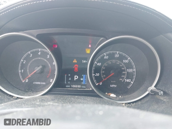 2011 Mitsubishi Outlander SE with VIN JA4AS3AW8BU008159, listed as a IAAI auction lot 42059678 with 106,690 mi miles and . Bid and sale history available at DreamBid. Image 7.